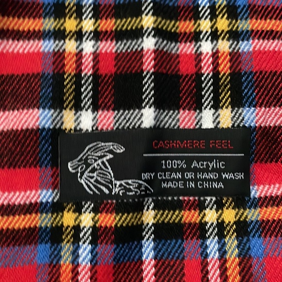 Plaid scarf - Picture 3 of 3